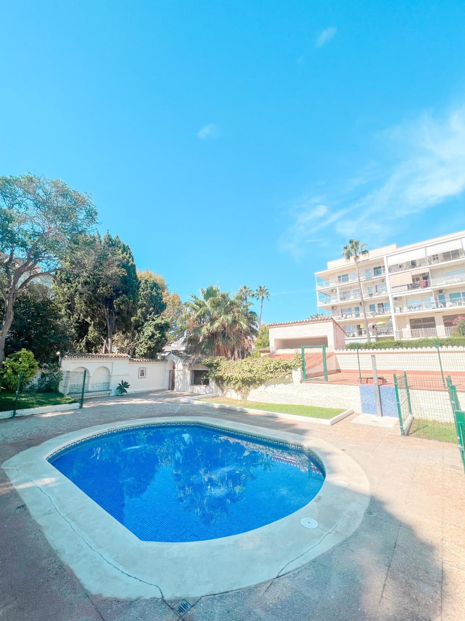 Cozy & Sunny Carihuela Park Daire Torremolinos Dış mekan fotoğraf